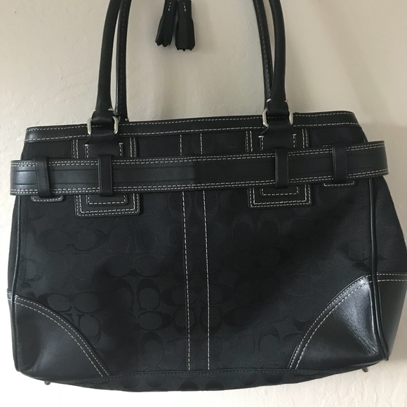 Signature C Coach Purse - Picture 2 of 6